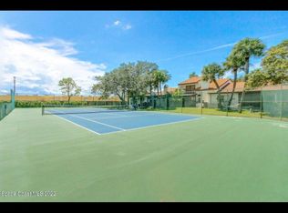 208 Parkside Pl, Satellite Beach, FL 32937