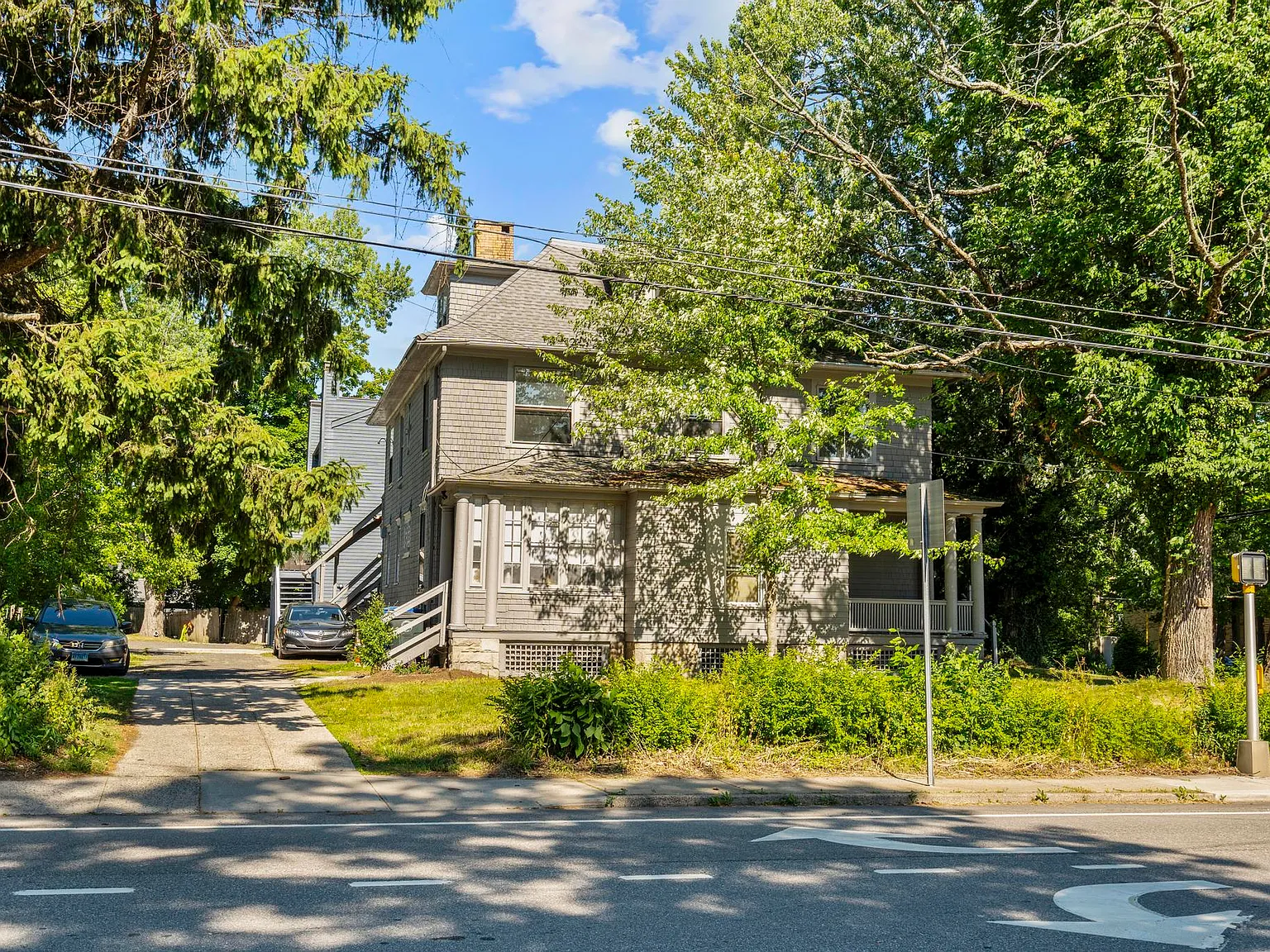 2 bed, 1.5 bath, 1000 sqft, $1,650 — Photo 4