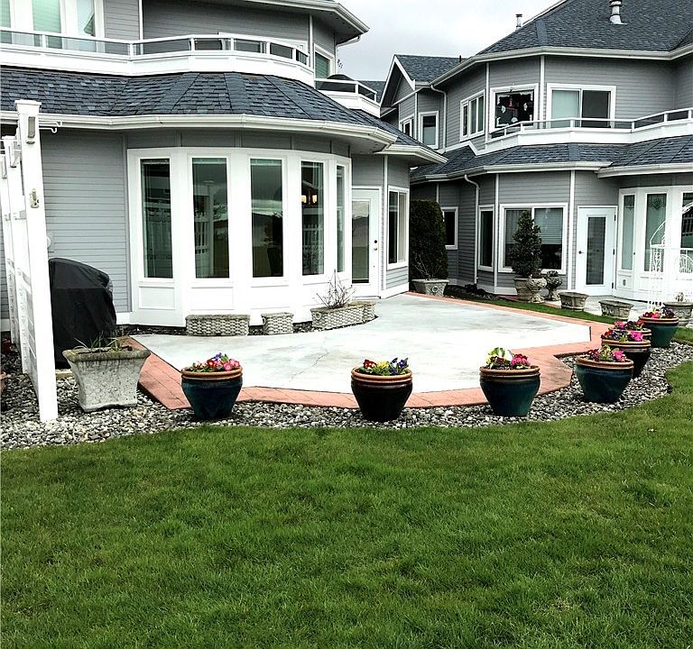 1st image of 909 Marine Dr Unit 114