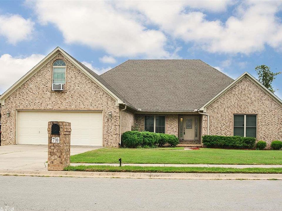 1st image of 70 Lakeland Dr