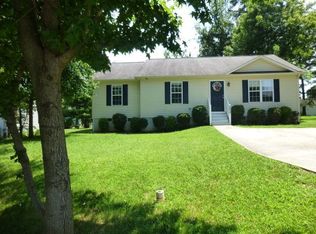 1812 Hampshire Dr, Salisbury, NC 28146