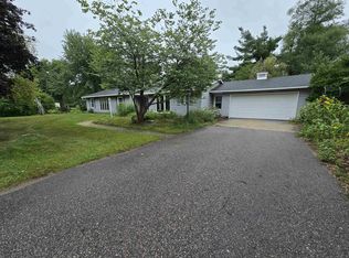 630 N Albany St, Spring Green, WI 53588