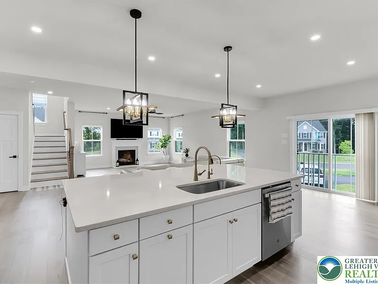 8548 Lafayette Ln — Photo 29