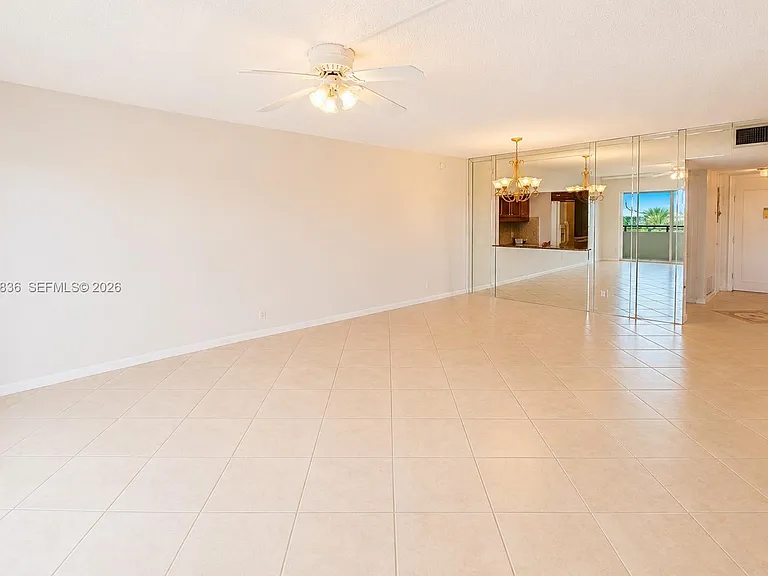 401 Briny Ave #605 — Photo 7