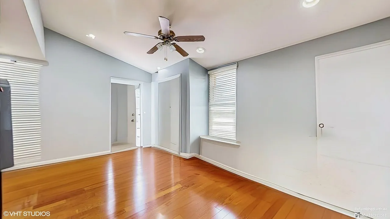 Studio, 350 sqft, $1,100 — Photo 3