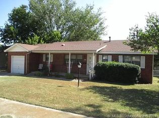 205 N 11th St, Broken Arrow, OK 74012