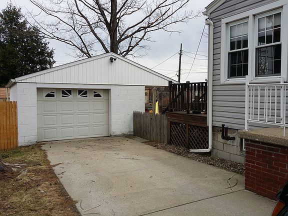 2nd image of 534 N 11th St