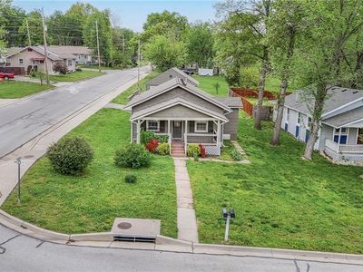 1328 Pacific Ave, Osawatomie, KS, 66064