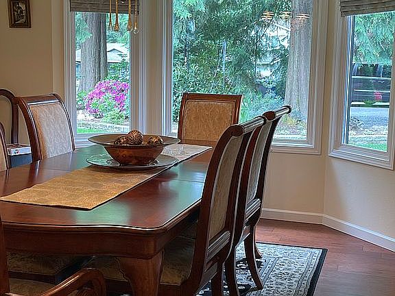Formal dining room