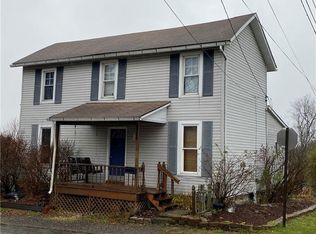 126 N East St, Mercer, PA 16137
