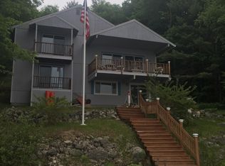 25 Mawaga Dr, Raymond, ME 04071