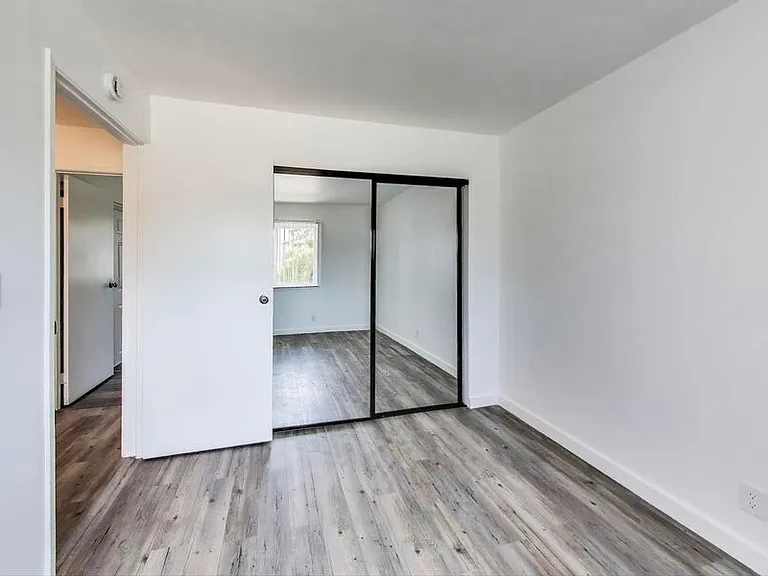 35750 Bettencourt Street — Photo 11