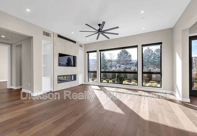 31 Campolina St — Photo 6