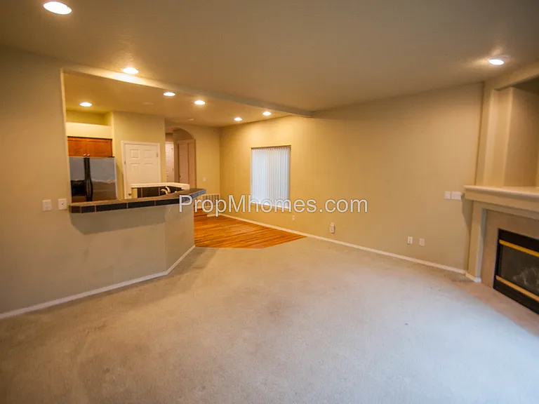 12890 SW Fonner Pond Pl — Photo 3