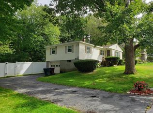18 Phoenix Rd, Auburn, MA 01501