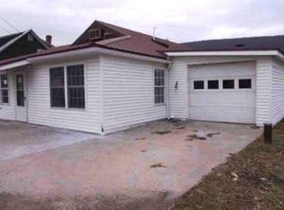 27 Vine St, Port Royal, PA 17082