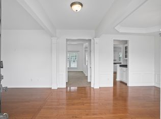 130 Hammersmith Dr, Suwanee, GA 30024