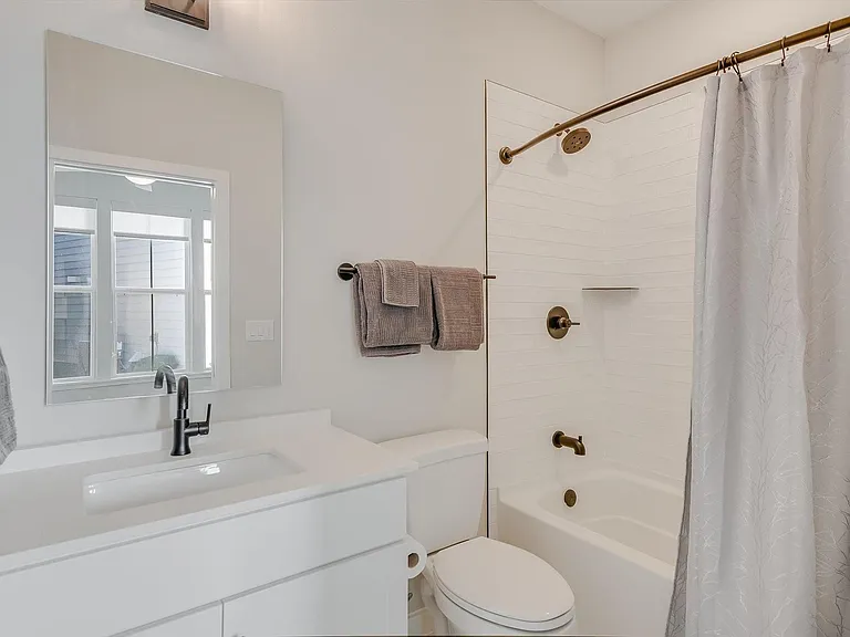 3809 Valley View Rd #7 — Photo 18