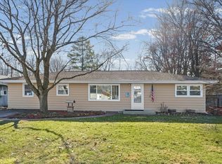 103 W Jefferson St, Philo, IL 61864