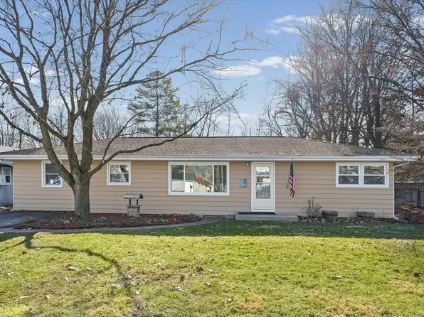 103 W Jefferson St, Philo, IL 61864