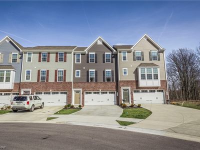 4045 N Steels Cir, Cuyahoga Falls, OH, 44224