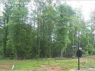 1st image of 1 Sable Glen Dr