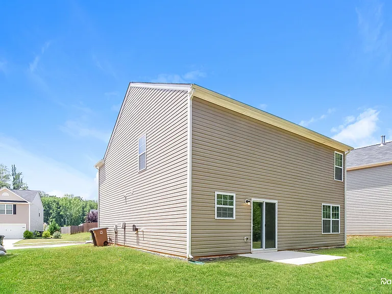 4516 Jersey St — Photo 15