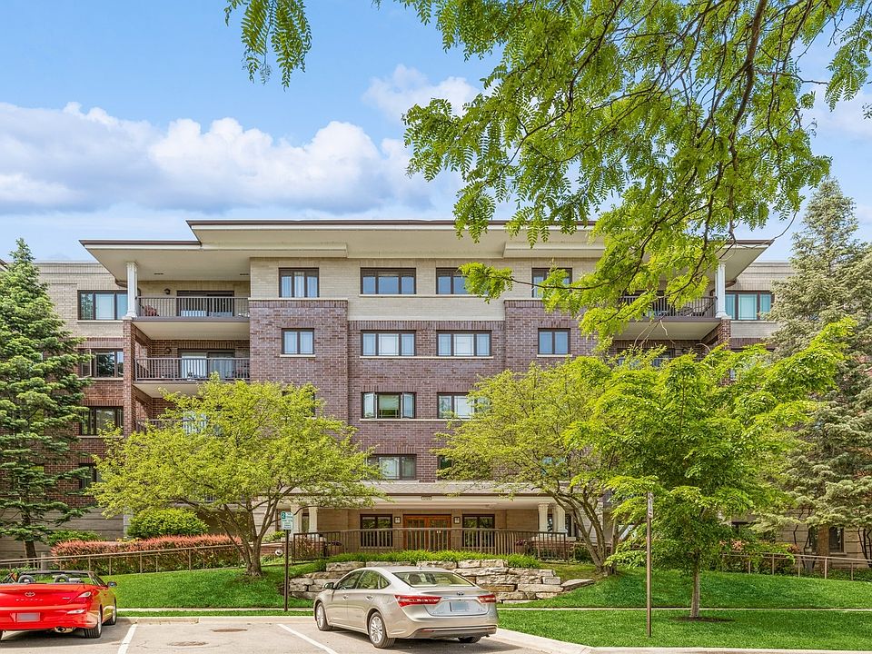 1st image of 1700 2nd St APT 409