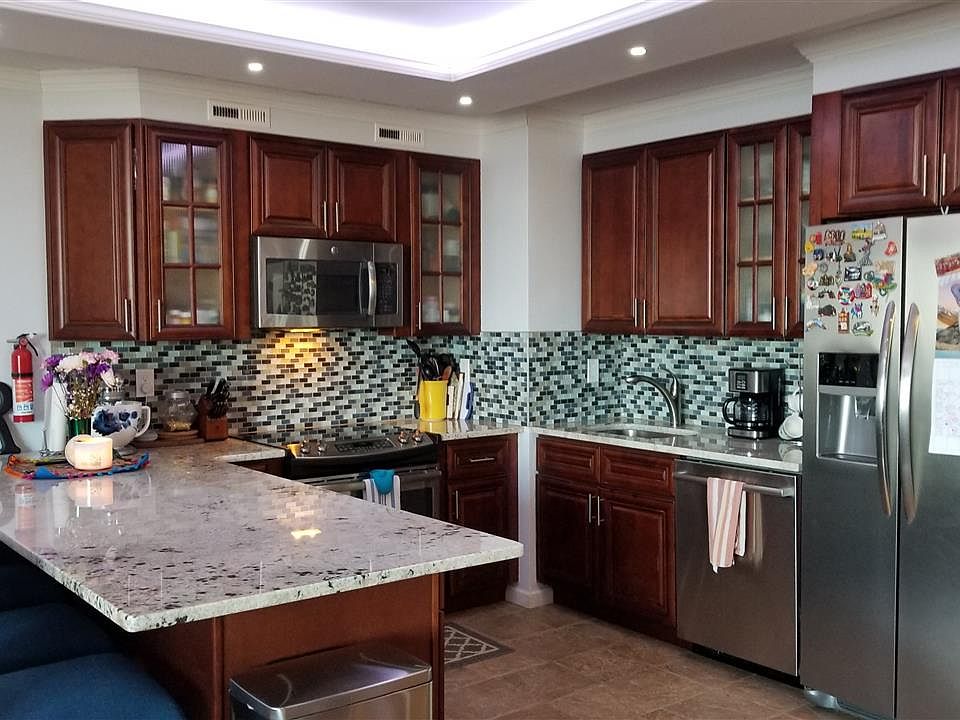 1st image of 100 Manhattan Ave APT 1111