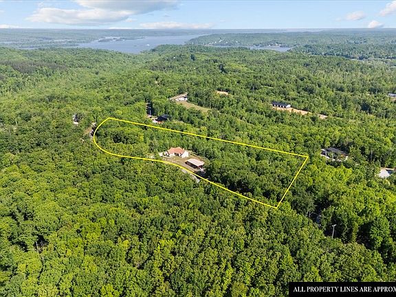 3rd image of 2440 Richland Harbor Rd