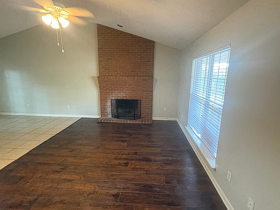 5th image of 115 Tallulah Ln