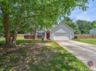 1403 Princeton Dr, Statham, GA 30666