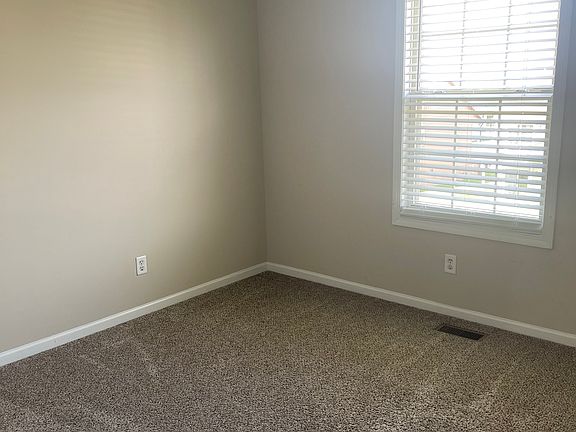 5th image of 3106 Devonshire Dr