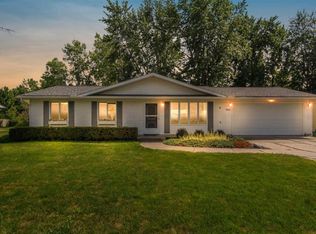 5464 Independence Colony Rd, Grand Blanc, MI 48439