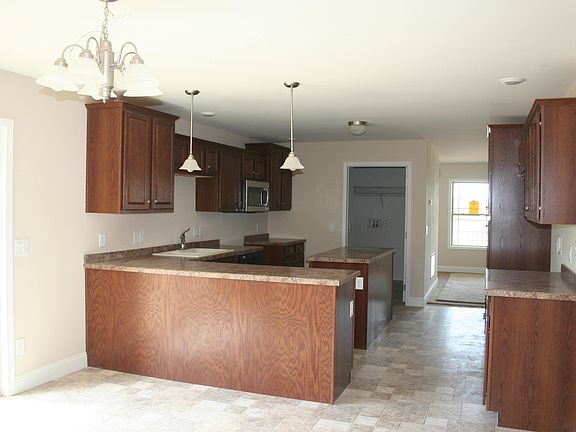 4th image of 205 Trinity Dr #48