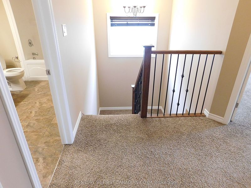 London House for rent - 6 Bedrooms — photo 19