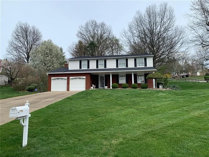325 Casa Dr photo 1