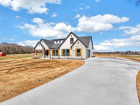 4th image of 4546 Flat Rock Rd