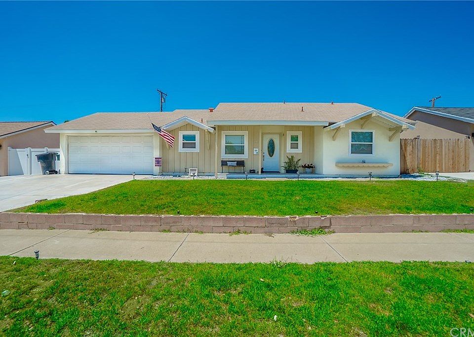 1st image of 421 Silverdale Dr