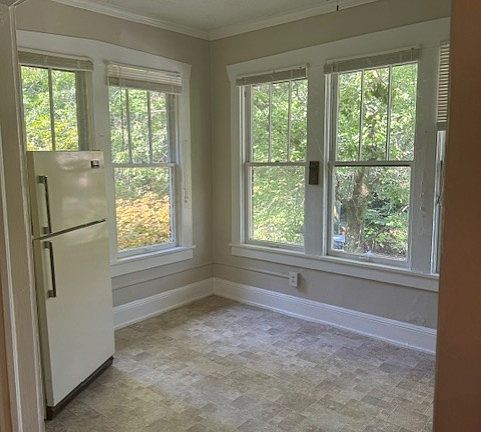 Sunny Kitchen overlooks Frederica Street