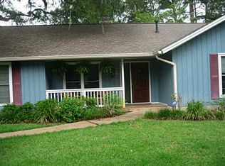 108 Dove Ln, Savannah, GA 31406