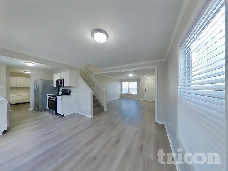 10875 Grace Dr — Photo 4