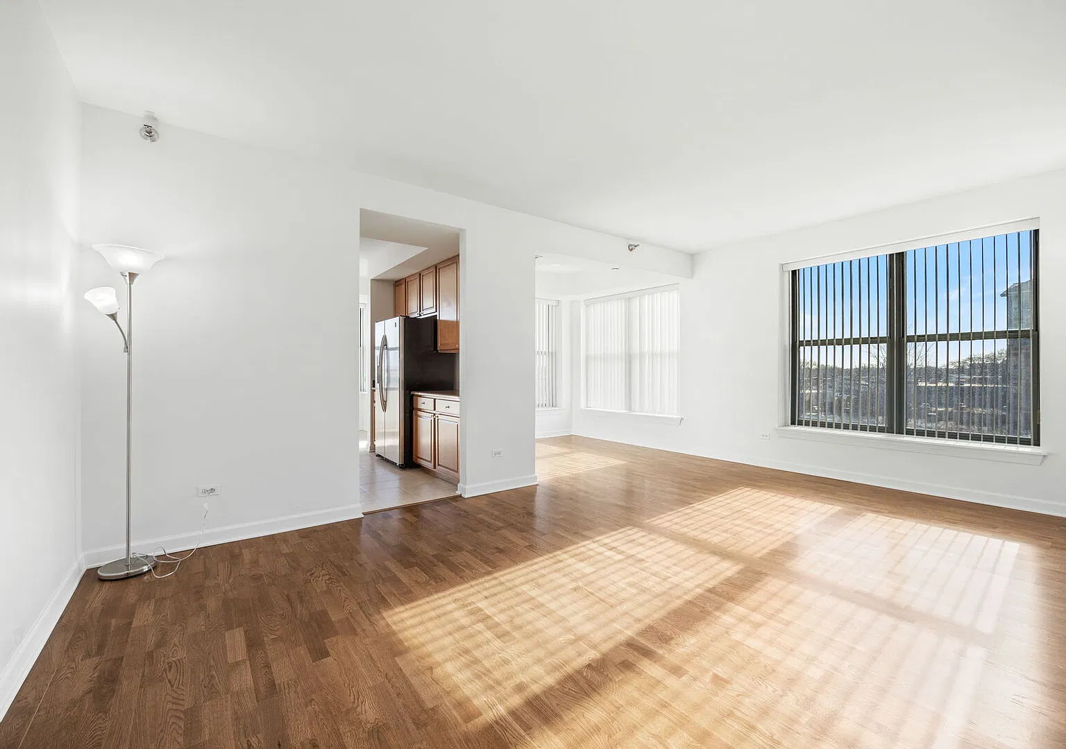 3 bed, 1767 sqft, $3,500 — Photo 4