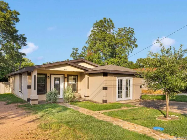 319 N Pearl Street, Kerrville, TX 78028