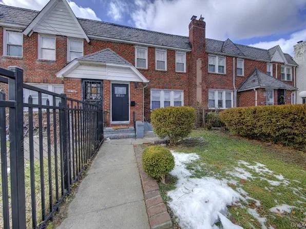 114-48 200th Street, Saint Albans, NY 11412