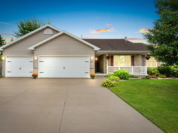 1661 W Kaylee Ln, Appleton, WI 54913