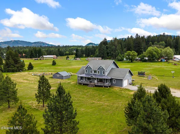 438 Davis Rd, Sagle, ID 83860