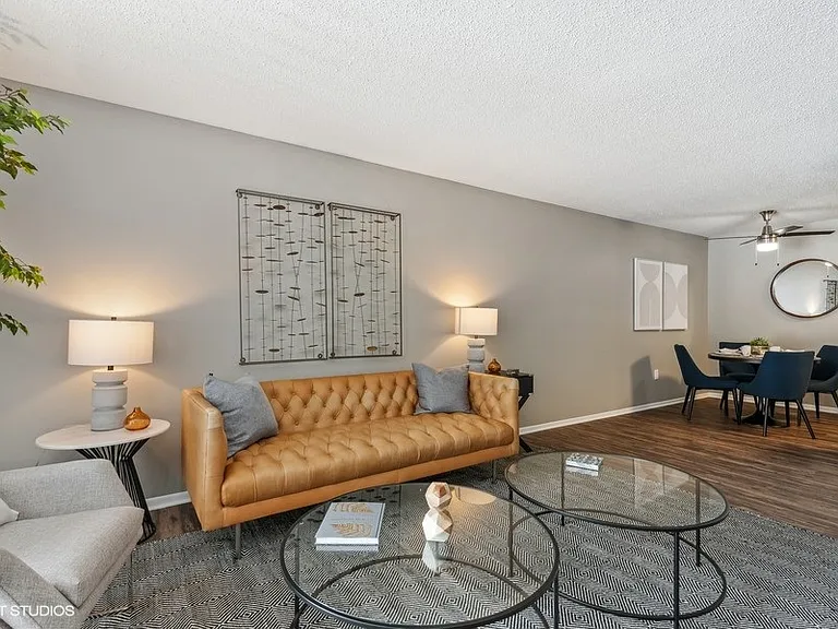 Reserve Eden Prairie — Photo 16