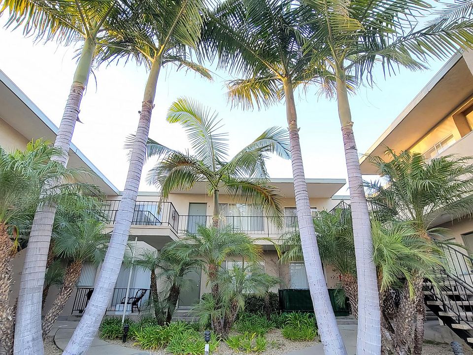 1st image of 11657 Iowa Ave #207