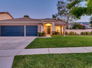4258 Floyd Dr, Corona, CA 92883